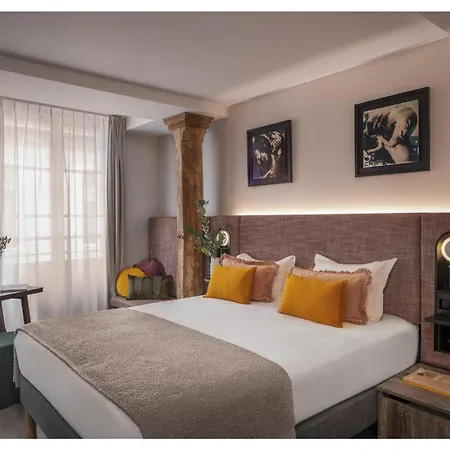 Boudoir Des Muses Paris